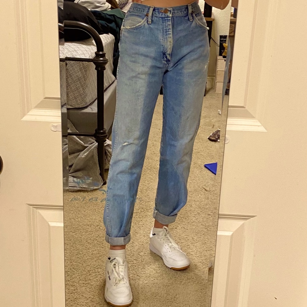 high waisted wrangler mom jeans